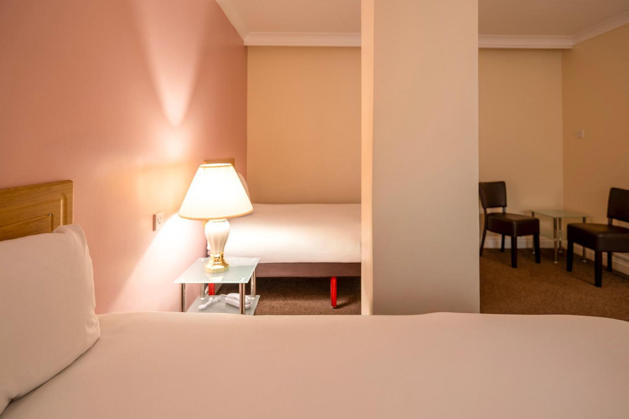Sachas Hotel Manchester Bagian luar foto
