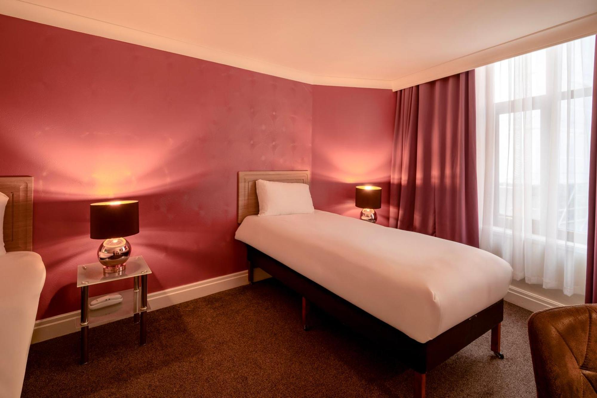 Sachas Hotel Manchester Bagian luar foto
